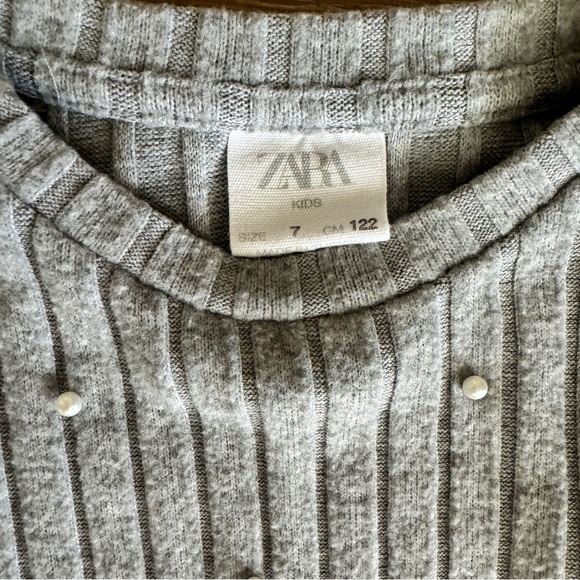 Zara Kids Gray Knit Pearl top Size 7 - Picture 5 of 5